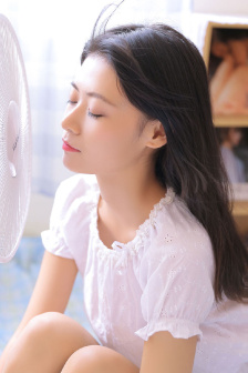 漂亮的老师3